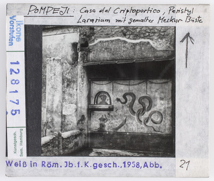Vorschaubild Pompeji, Casa del Criptoportico, Peristyl. Lararium Diasammlung